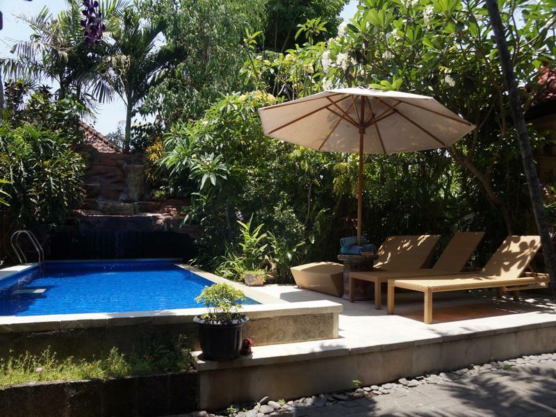 Aahh Bali Bed And Breakfast Jimbaran Exterior foto